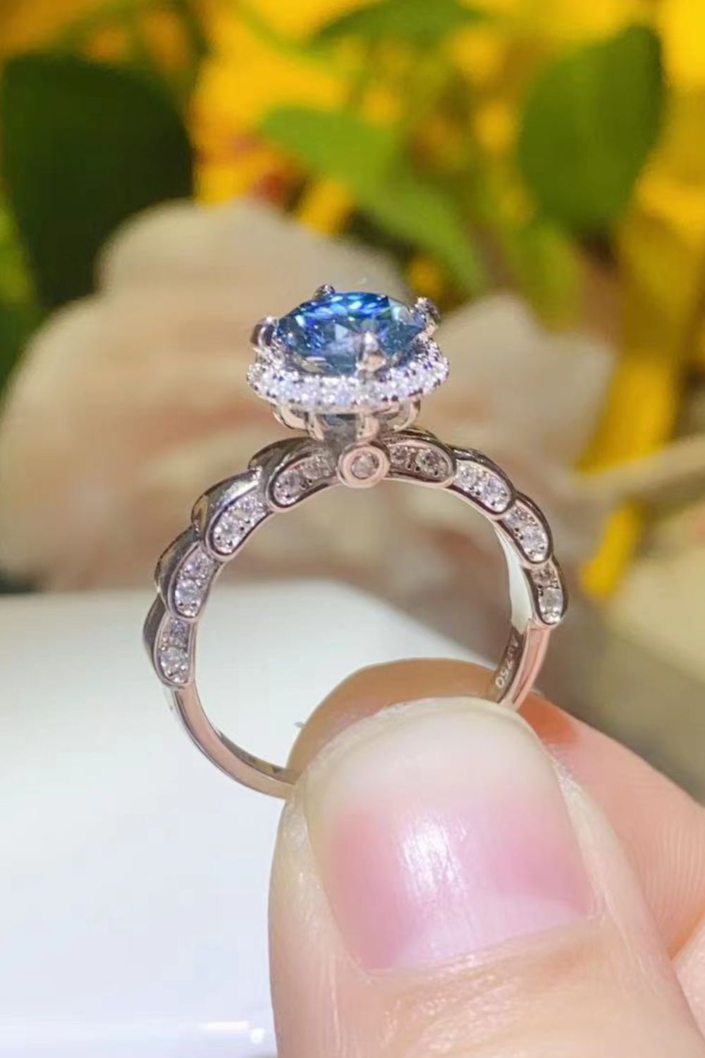 925 Sterling Silver 1 Carat Moissanite Cluster Ring - razmas Shop