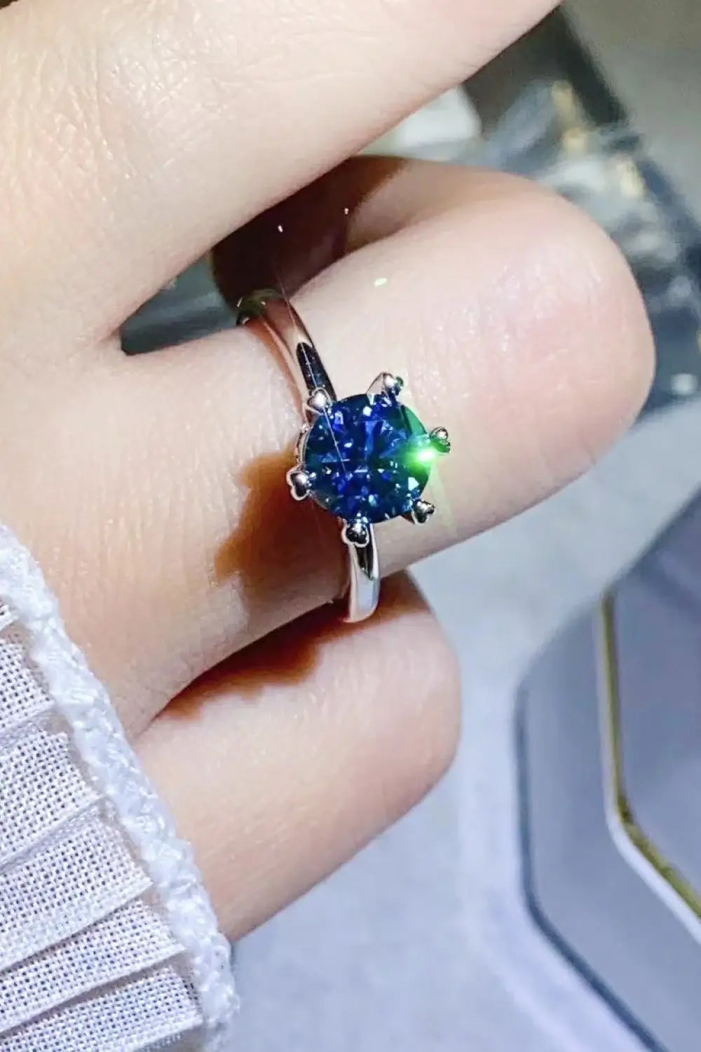 1 Carat Moissanite 6-Prong Solitaire Ring  - Razmas