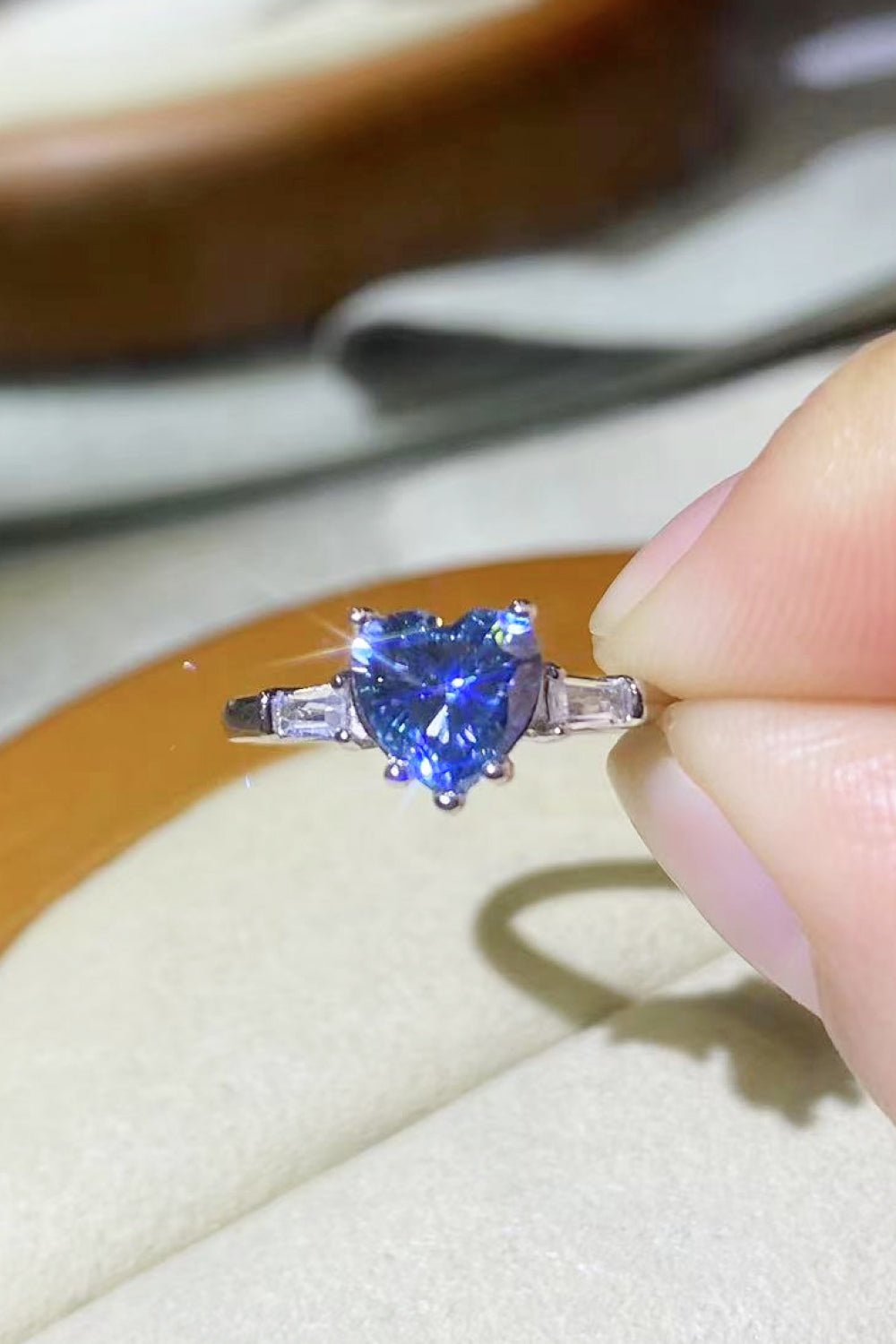 1 Carat Moissanite Heart-Shaped Platinum-Plated Ring in Blue - Razmas Shop