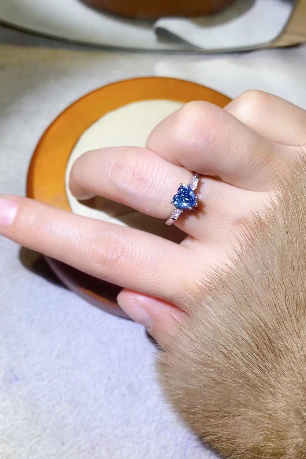 1 Carat Moissanite Heart-Shaped Platinum-Plated Ring in Blue - Razmas Shop