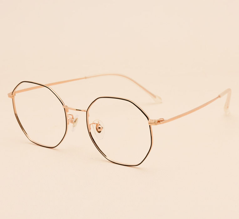 Pure titanium glasses