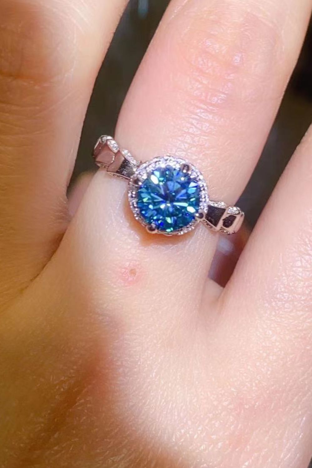 925 Sterling Silver 1 Carat Moissanite Cluster Ring - razmas Shop