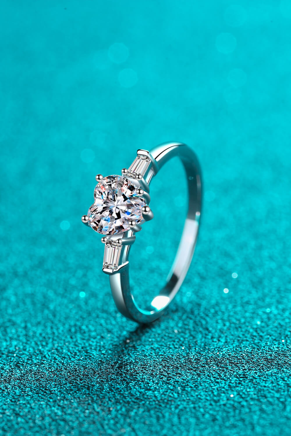 1.2 Carat Moissanite Heart Ring - Razmas Shop