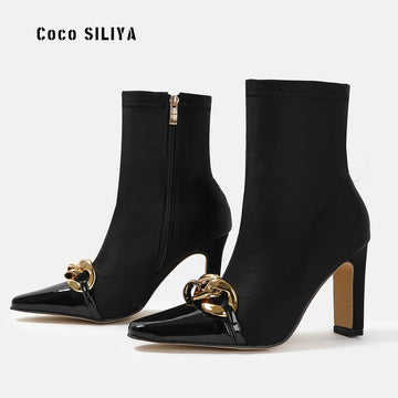 Autumn and Winter New Short Boots Women's Pointed Toe High Heel Thick Heel Medium Volume Martin Boots Large Size Boots