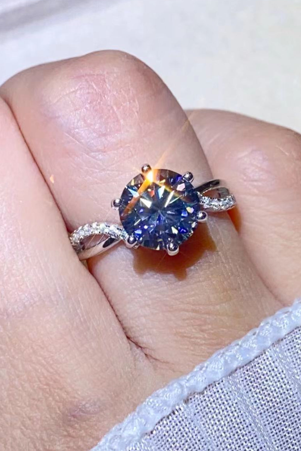2 Carat Moissanite Ring in Smokey Gray - razmas Shop