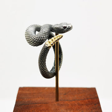 Rattlesnake Ring